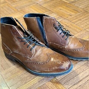 Men’s boots size 12 T&V